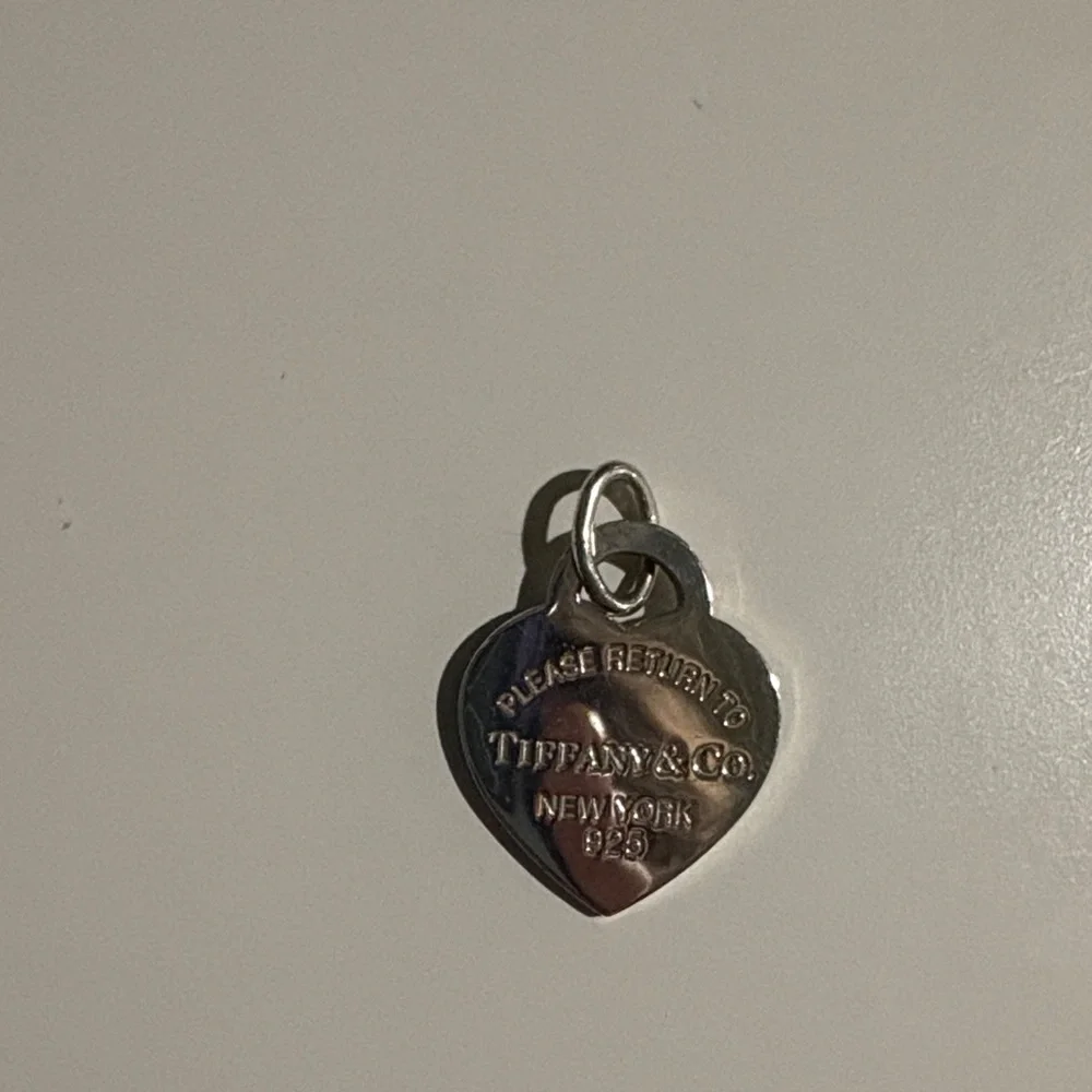 Tiffany & Co. Return to Tiffany Heart Tag Pendant Blue Enamel - Picture 10 of 12